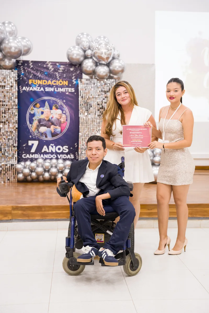 Fundación Comunidad 2